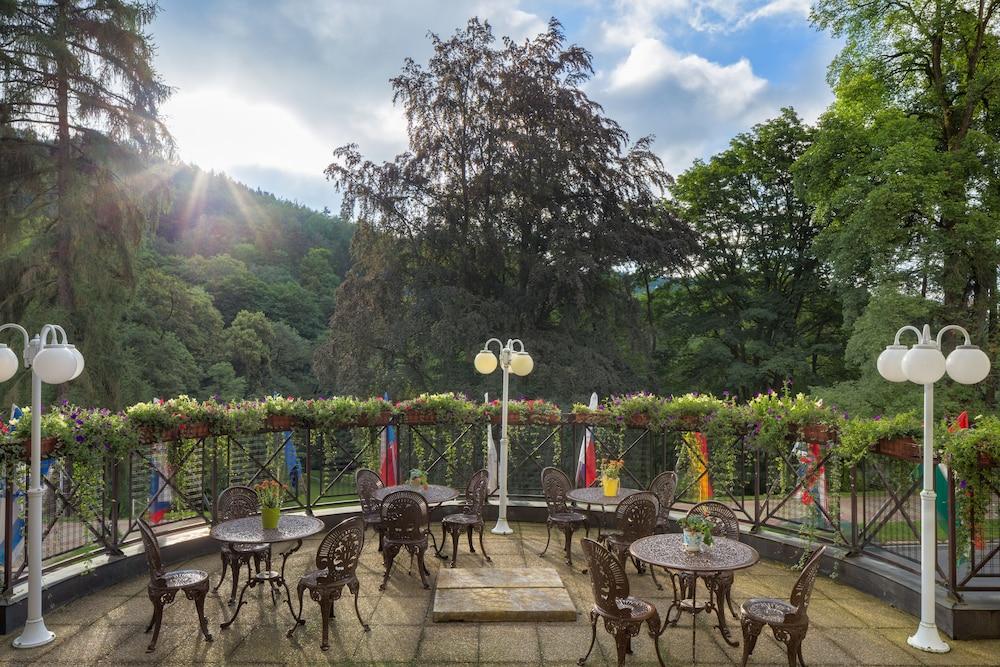 Ensana Butterfly Hotel Marianske Lazne Exterior photo